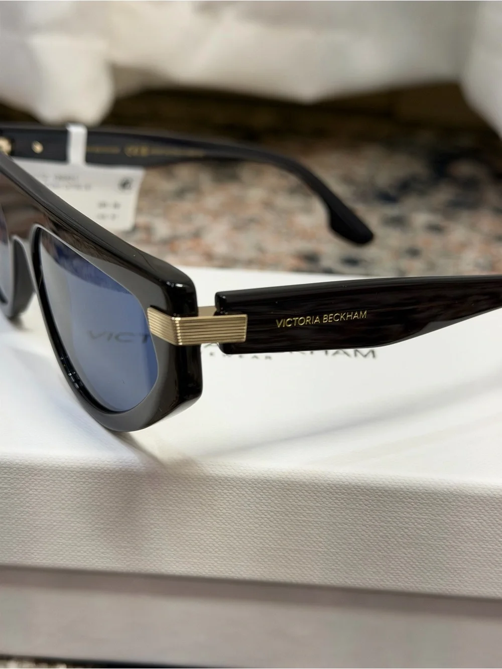 NWT Victoria Beckham ‘VB685S’ Cat Eye Sunglasses in “Metallic Midnight Blue”
